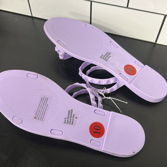 New Olivia Miller Women Size 10 Lavender Light Purple Flat Stud Sandals Strappy - Picture 5 of 6